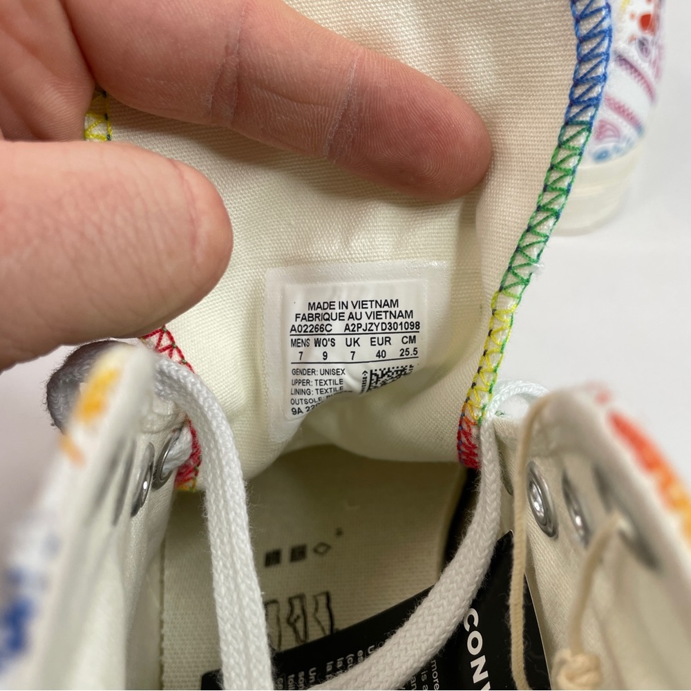 Converse Chuck Taylor All-Star 70 Hi “Pride” 2023 - Picture 5 of 5